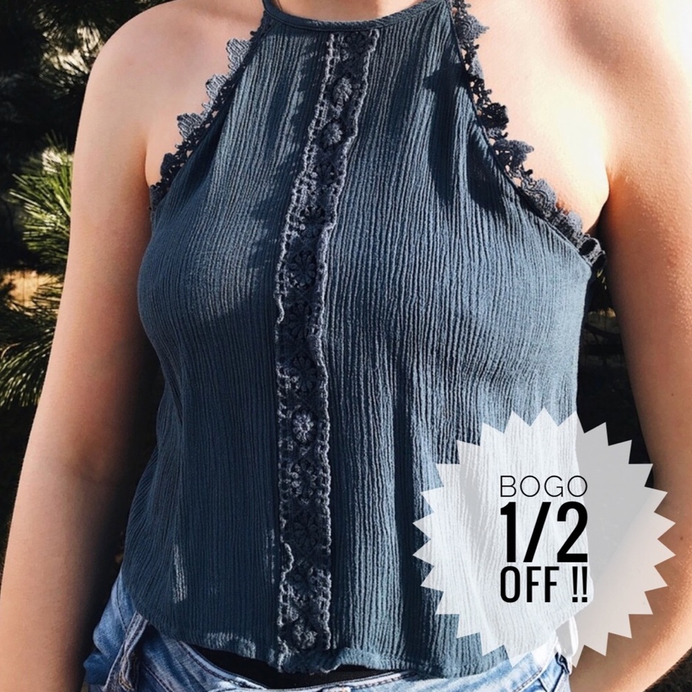 DONATING SOON Kendall & Kylie blue lace tank top
